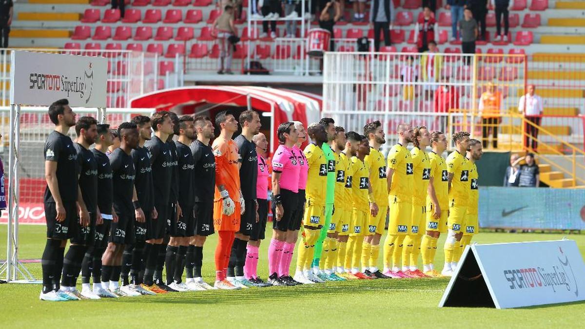 Süper Lig de küme düşen ilk takım belli oldu Son Dakika Futbol Haberi