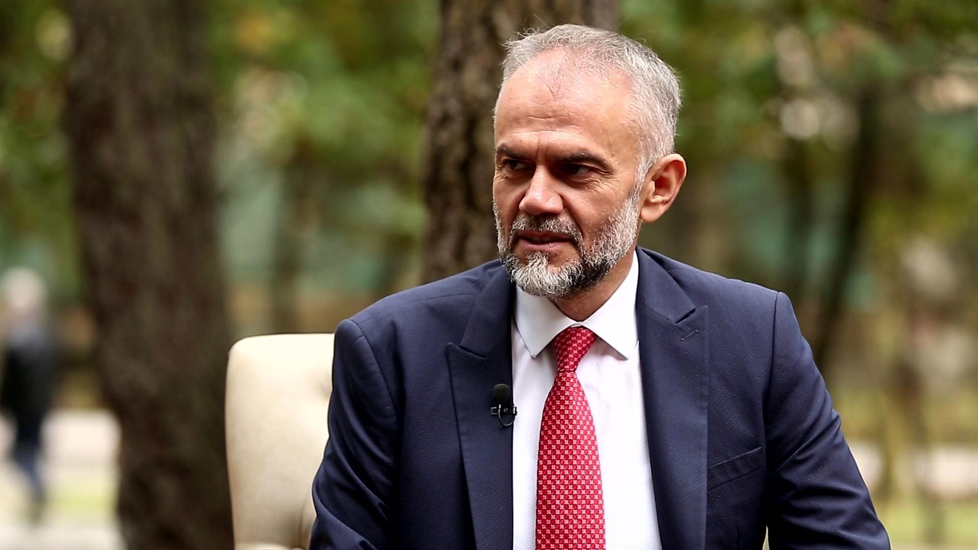 Ahmet Poyraz, Çekmeköy'le ilgili hedeflerini ve gelecek planlarını Şehir Şehir Belediyeler'de anlattı