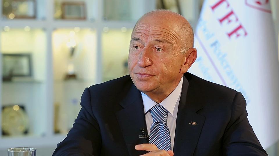 Maçların yayın şekli değişecek mi? Seyirci ne zaman olabilecek? Nihat Özdemir, Sporun Manşeti'nde anlattı