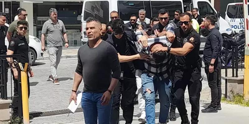 Bakan Yerlikaya duyurdu: Restorana silahlı saldırıda 2 tutuklama