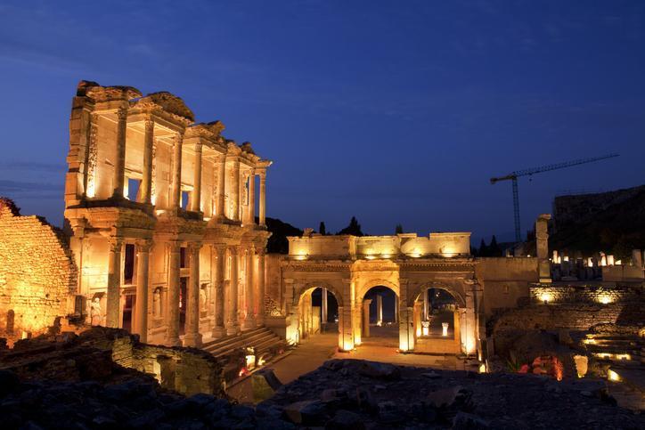 Efes Antik Kenti gece müzeciliği ne zaman, saat kaçta başlıyor?
