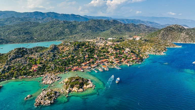 Avrupa'nın en iyi 10 sahil beldesi arasında Türkiye'den iki 'cennet'