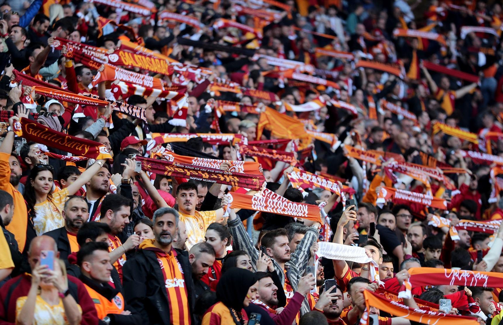 23 bin Galatasaray taraftarı Atatürk Olimpiyat Stadyumu'nda olacak