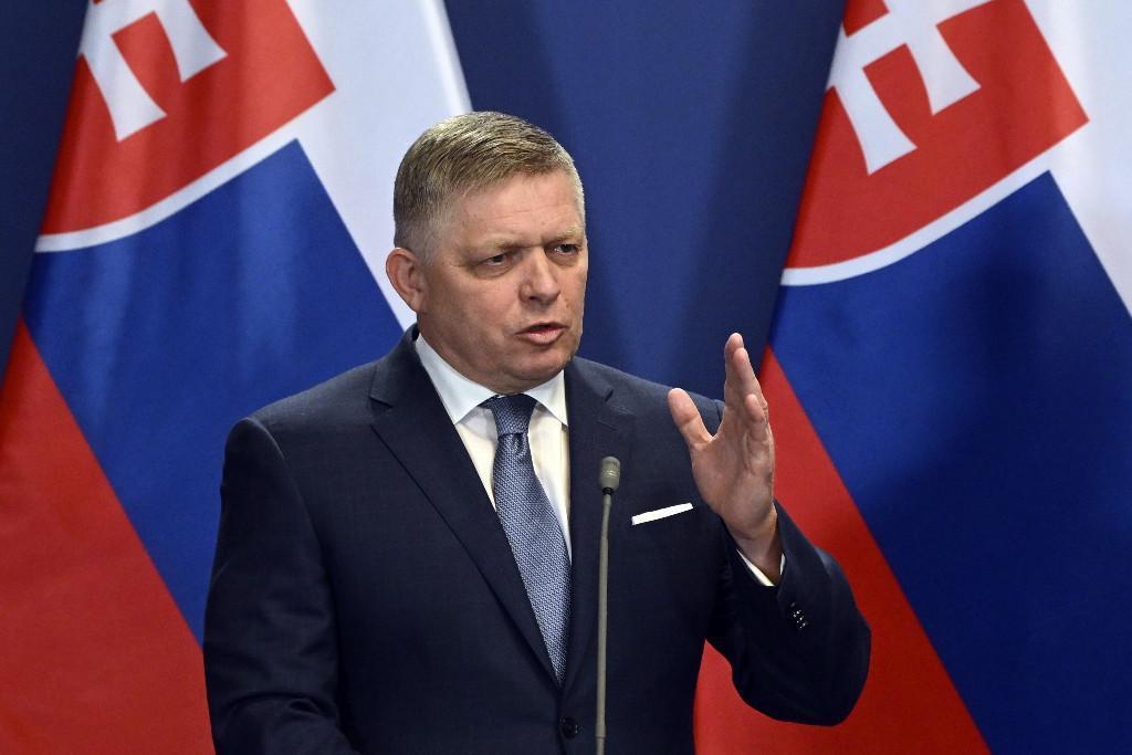 Silahlı saldırıya uğrayan Slovakya Başbakanı Fico'nun sağlık durumu açıklandı