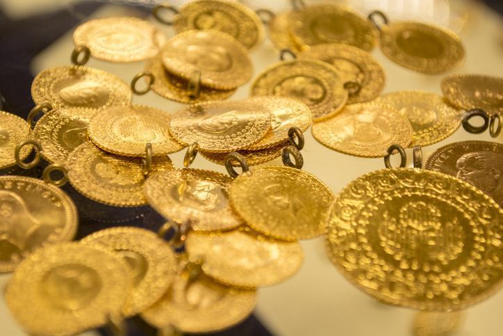 Tarihi yükseliş sonrası altın fiyatlarında tahmin değişti