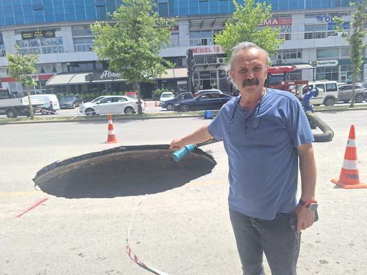 Ankara'da yol çöktü; 5 metre çapında ve 10 metre derinliğinde çukur oluştu