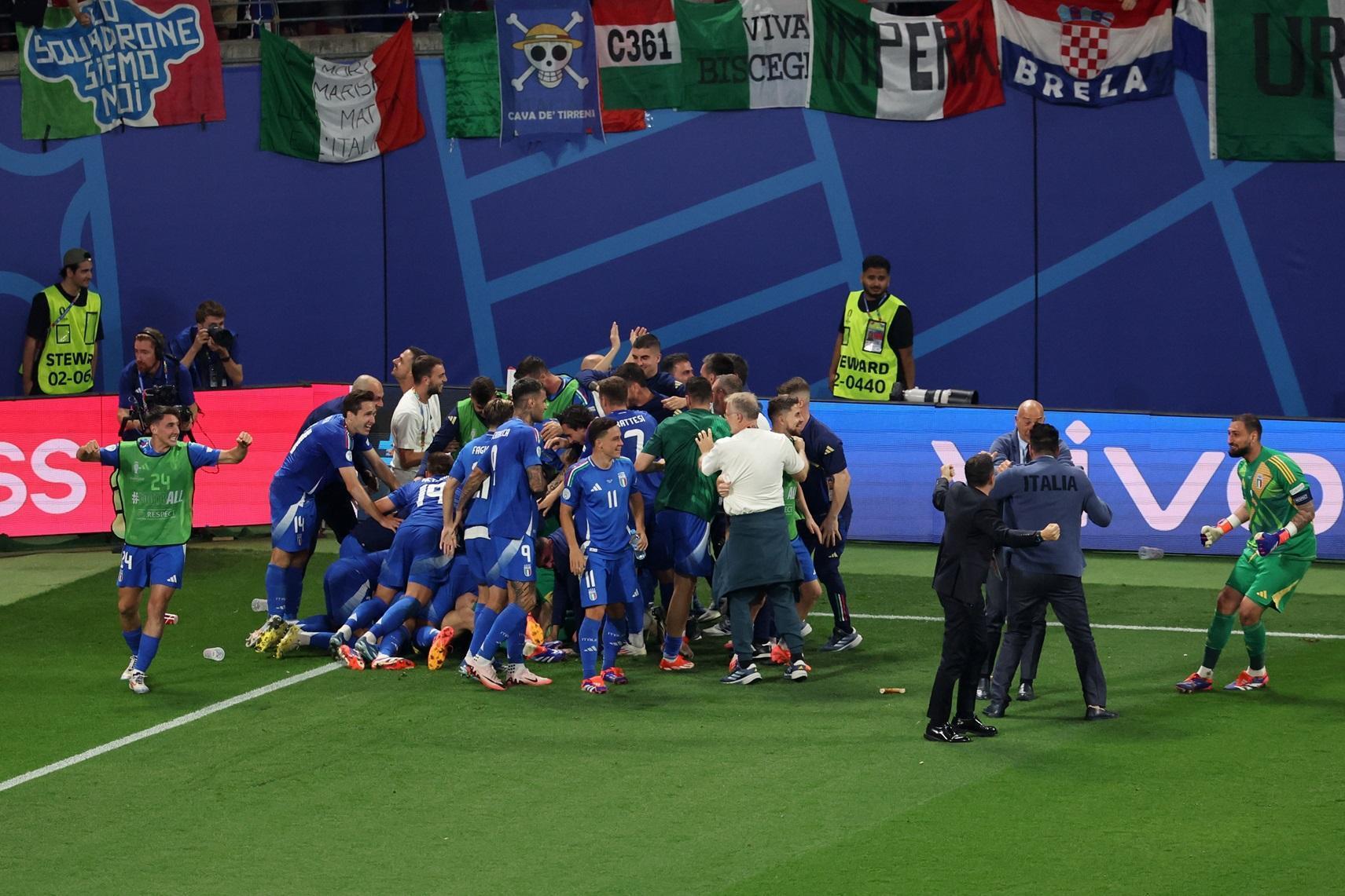 İtalya son saniyede attı, Hırvatistan’ın şansı mucizelere kaldı
