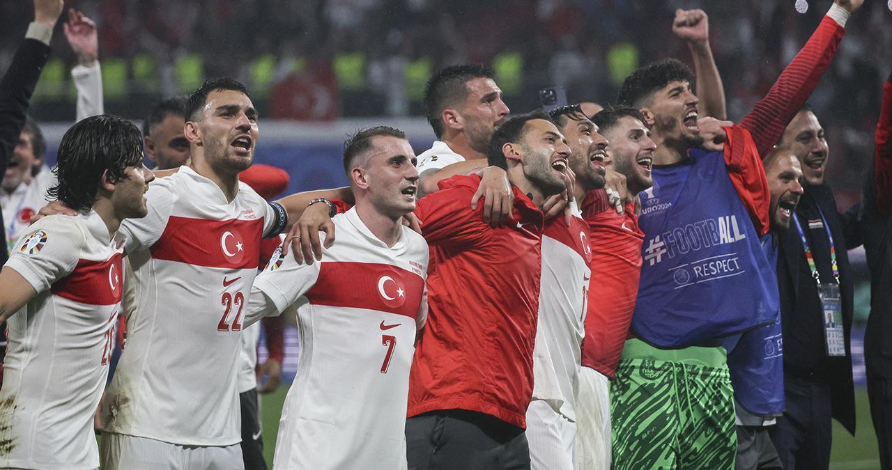 A Milli Takım EURO 2024'de Hollanda'ya karşı çeyrek final maçına çıkıyor! Tüm Türkiye nefesini tuttu...