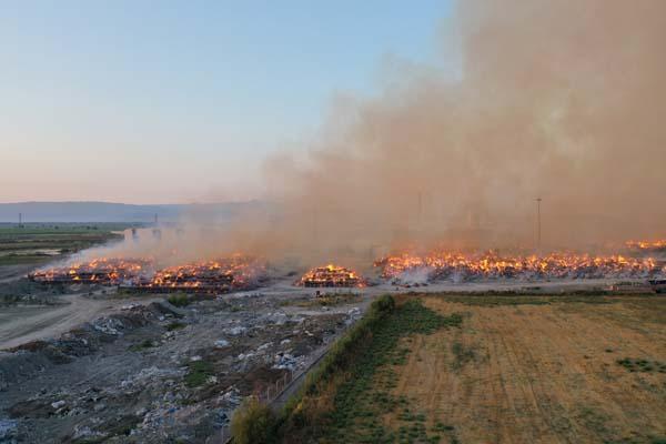 3. GÜN! Aydın'daki kağıt fabrikası yanıyor...