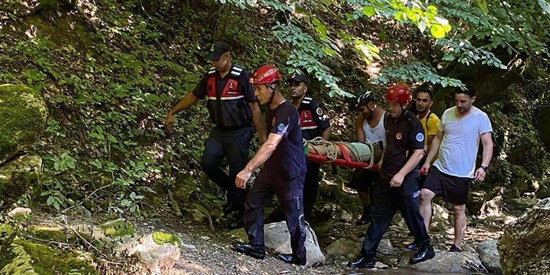 Fotoğraf çekimi kötü bitti! 5 metre yükseklikten yere düştü