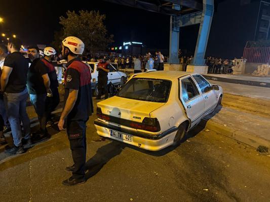 Son dakika haberi: Şanlıurfa'da otomobil yayalara çarptı! Ölü ve yaralılar var