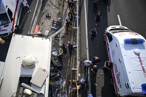 SON DAKİKA... Ankara Polatlı'da otobüs kazası: 9 can kaybı