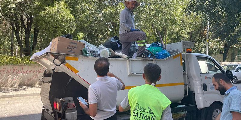 Daha önce de yapmıştı! Evden 20 ton çöp çıktı