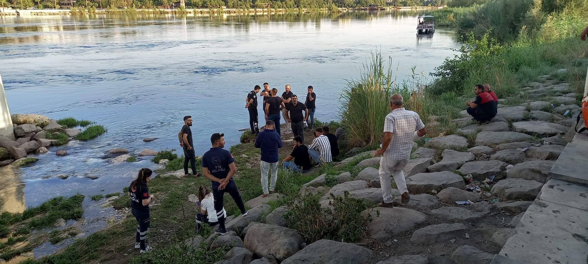 Liseye yeni kayıt yaptırmıştı! Fırat Nehri'ne giren Baran'dan acı haber