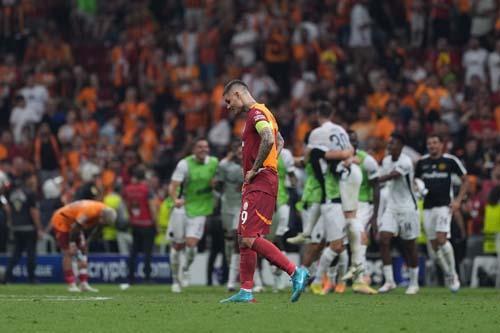 Galatasaray Avrupa gazetelerinde manşet: Kaos ve drama!