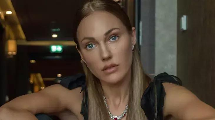 Meryem Uzerli ilk kez anlattı: Ölmüş insanlara makyaj yaptım!