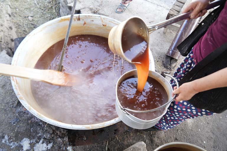 Niğde'de yerel lezzet 'köfter' zamanı