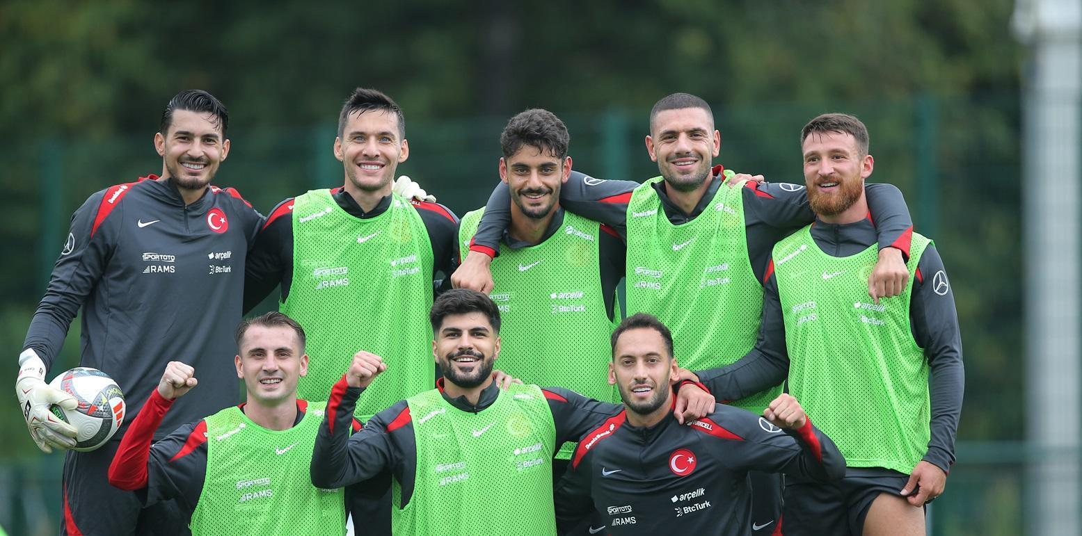 A Milli Futbol Takımı, İzlanda'yı İzmir'de konuk ediyor!