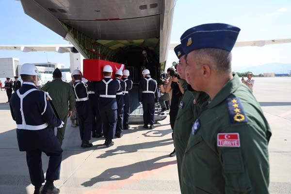 Tunceli’deki kazada şehit olan 4 asker memleketlerine uğurlandı