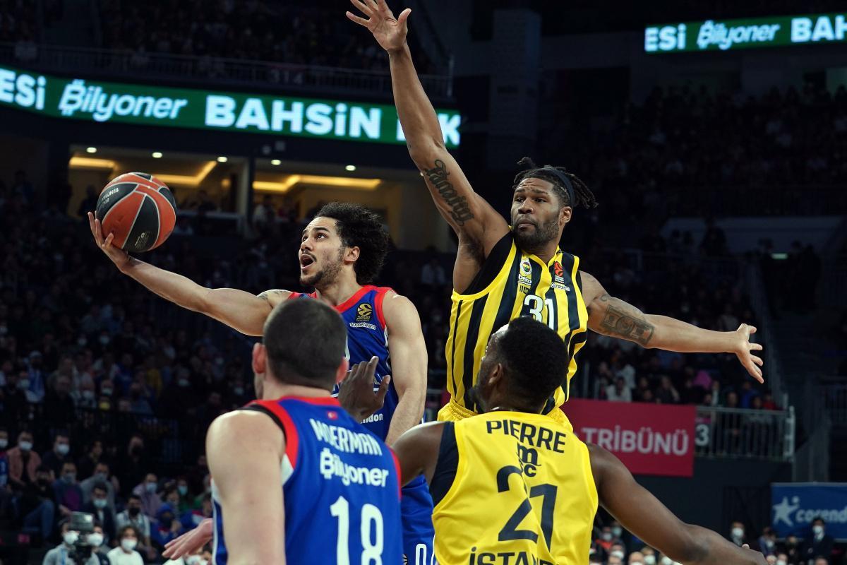 EuroLeague'de Türk derbisi! Anadolu Efes, Fenerbahçe Beko'yu ağırlıyor...