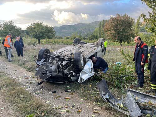 Düğün dönüşü feci kaza! Geriye fotoğraflar kaldı...