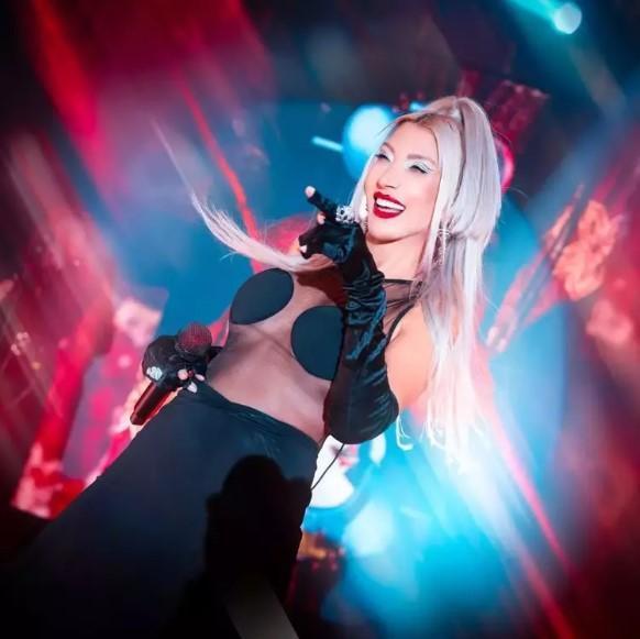 Hande Yener'den oğluna övgü dolu sözler: Gururumsun canımın içi