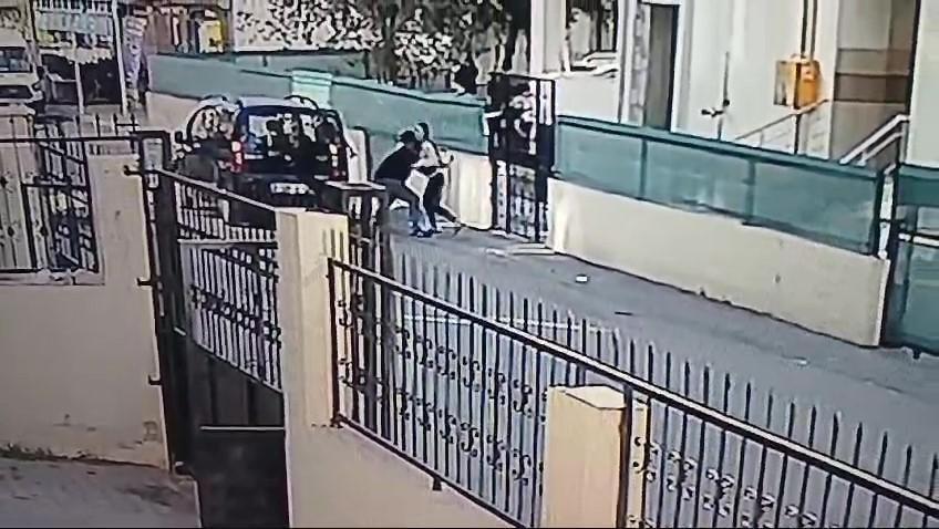 Adana'da korku dolu anlar: Boşanma aşamasındaki eşini kaçırmaya kalktı!