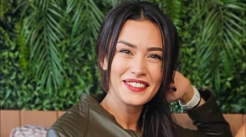 Ecem Özkaya'dan evlilik teklifi itirafı! 'Bir daha etmem'