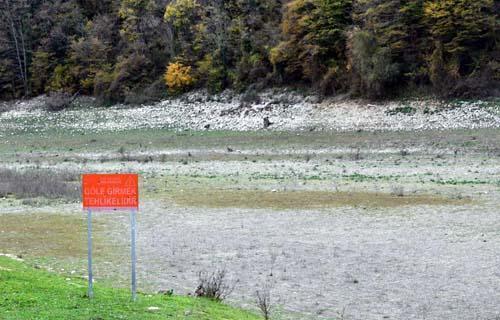 Barajlardaki doluluk oranı yüzde 30'a düştü; İstanbul'un 85 günlük suyu kaldı