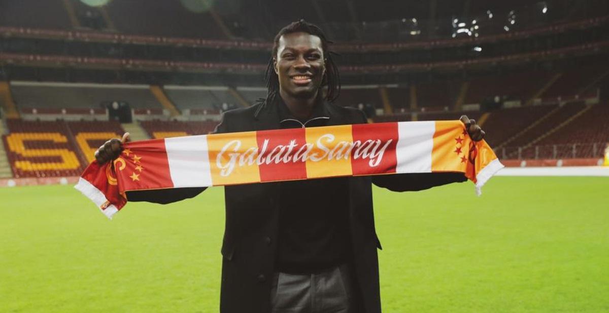 Galatasaray'ın eski yıldızı Bafetimbi Gomis'ten şok karar! Resmen açıkladı...