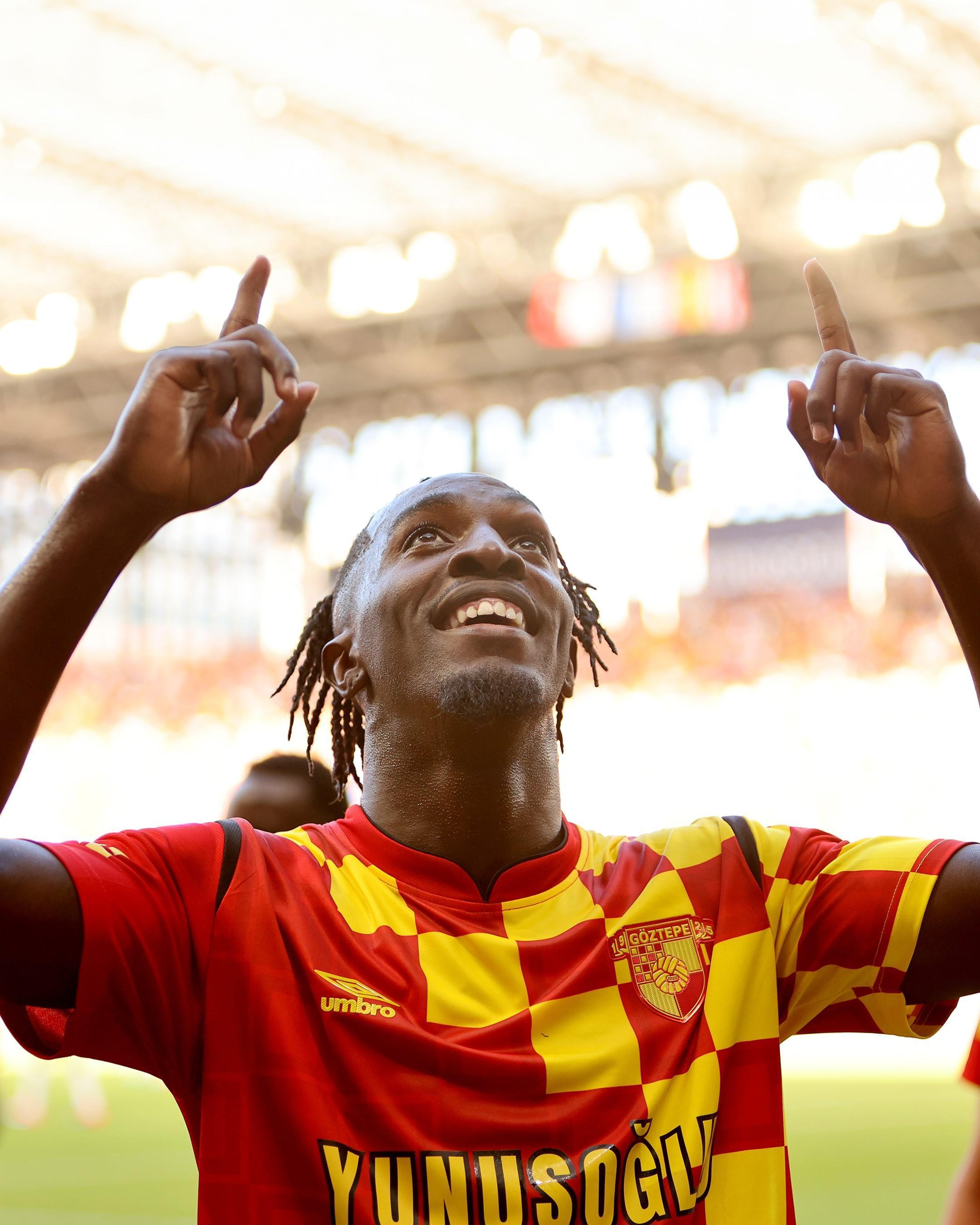 Göztepe kararını verdi! Isaac Solet'in bonservisi...