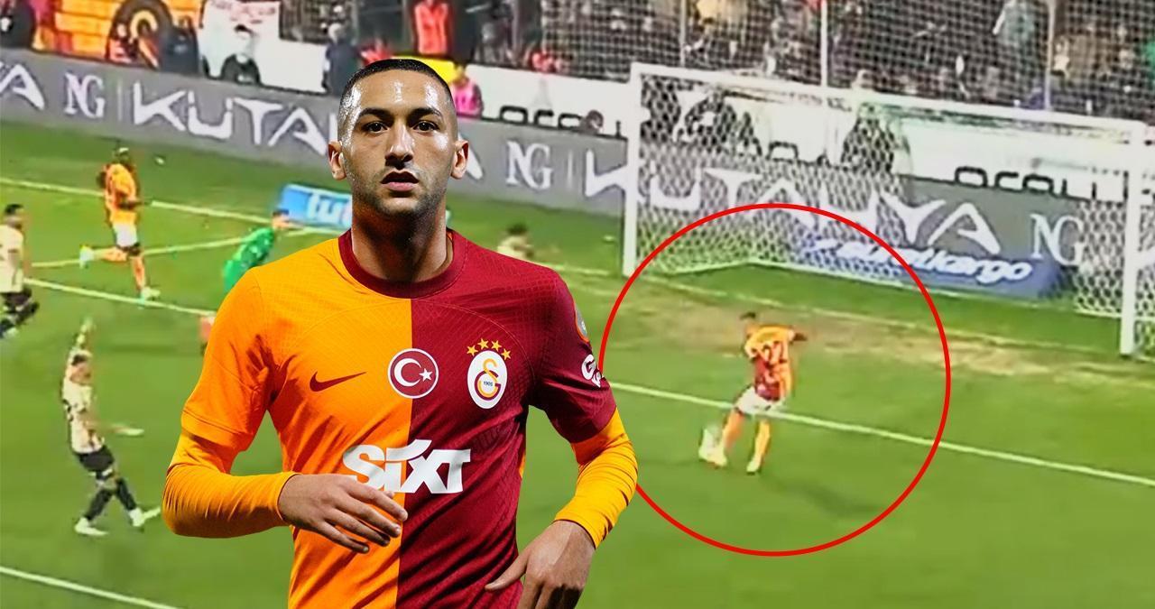 Boş kaleye gol atamayan Hakim Ziyech'i hedef aldı: Mutsuzsan kimseyi uğraştırma!