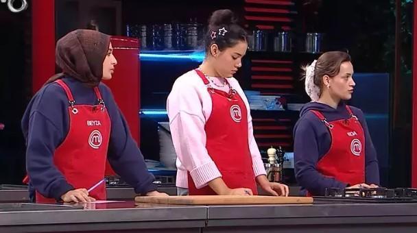 Masterchef'te Eda ve Beyza arasında gerginlik! ÇOCUK DEĞİLİZ