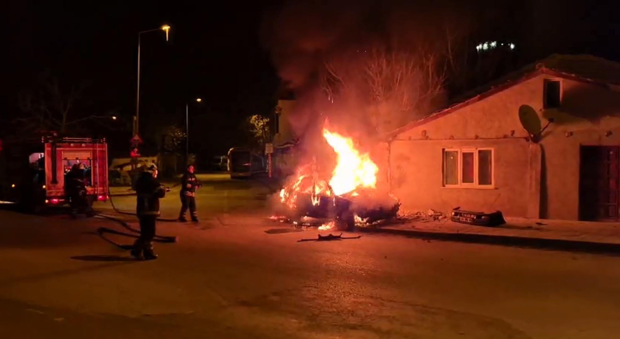 Edirne'de feci kaza! 4 kişi yanarak can verdi