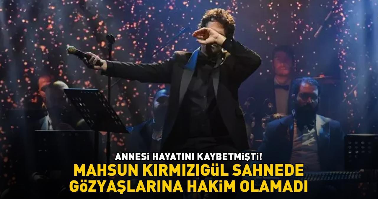 Annesi hayatını kaybetmişti! Mahsun Kırmızıgül sahnede gözyaşlarına hakim olamadı