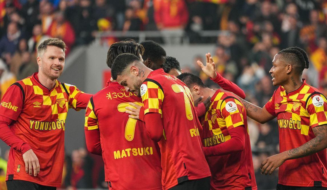 Göztepe, evinde kazanmaya devam ediyor! Çaykur Rizespor…