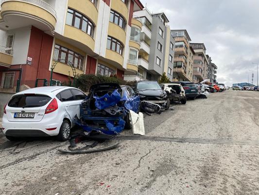 Ankara'da korkunç kaza! Önüne gelene çarptı