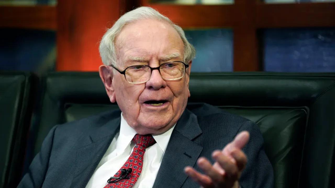 Para konusunda hiç yanılmayan milyarder Warren Buffett'tan şaşırtan karar! 2025 yılında parasını ne yapacak?