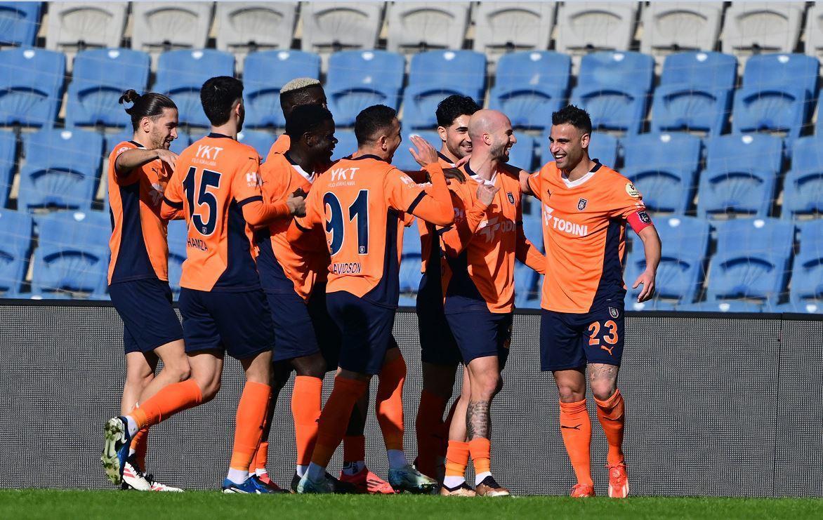 Başakşehir, Çaykur Rizespor’dan 3 puanı aldı