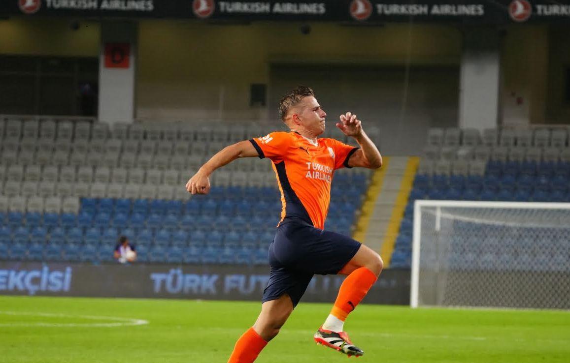 Başakşehir’de Dimitris Pelkas’la yollar ayrıldı