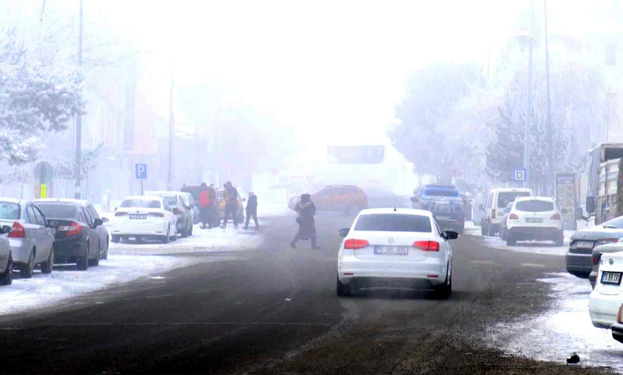 Doğu'da Sibirya soğukları: Termometreler -30,3'ü gördü