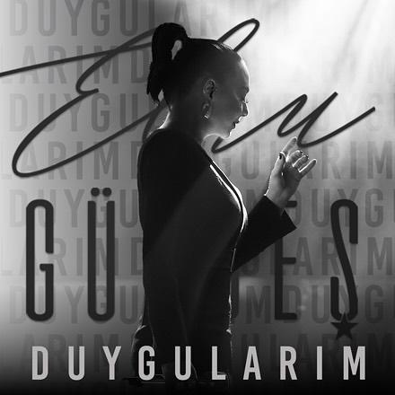 Ebru Gündeş'ten Azer Bülbül şarkısı! ''BİR DE BENDEN DİNLEYİN İSTEDİM''