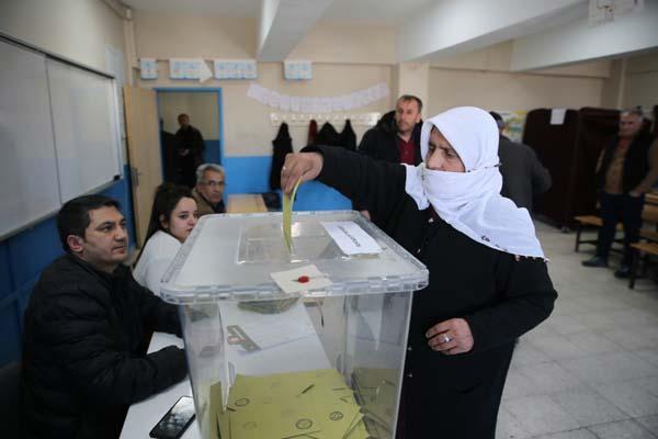 Yeni kurulan mahallelerde seçim heyecanı