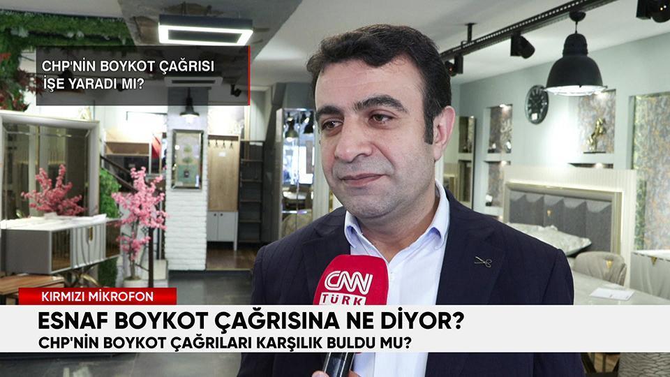 Kırmızı Mikrofon