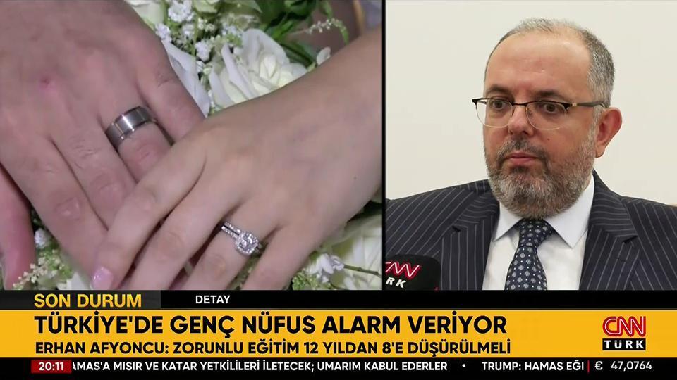 Türkiye'de genç nüfus azalıyor, alarm zilleri çalıyor