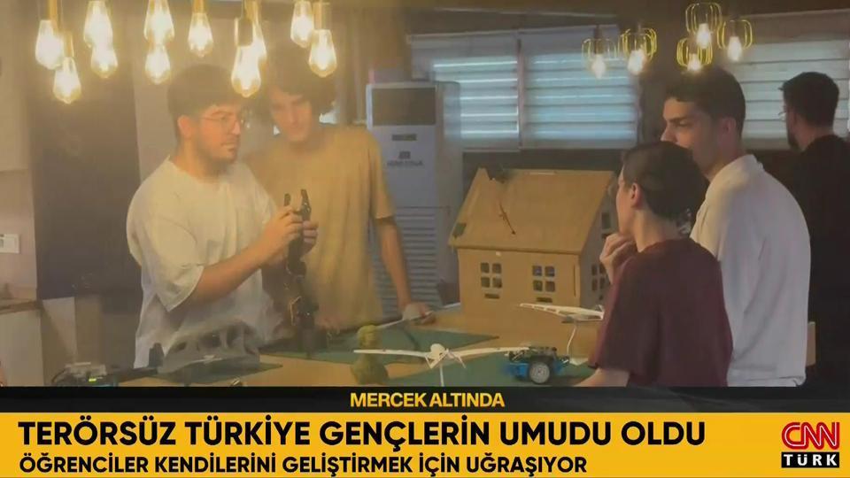 Terörsüz Türkiye gençlerin umudu oldu: Silahların yerini hayaller alıyor