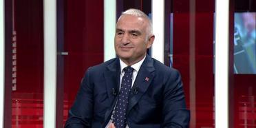 Bakan Ersoy CNN TÜRK'te: Özgür Özel hesap yapmayı bilmiyor