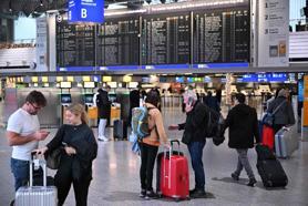Almanya'da 5 havalimanında yine greve gidiliyor