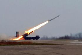 Kuzey Kore yeni tip uçaksavar füzesini test etti