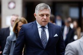 SON DAKİKA HABERİ: Slovakya Başbakanı Robert Ficoya silahlı saldırı: Hayati tehlikesi var